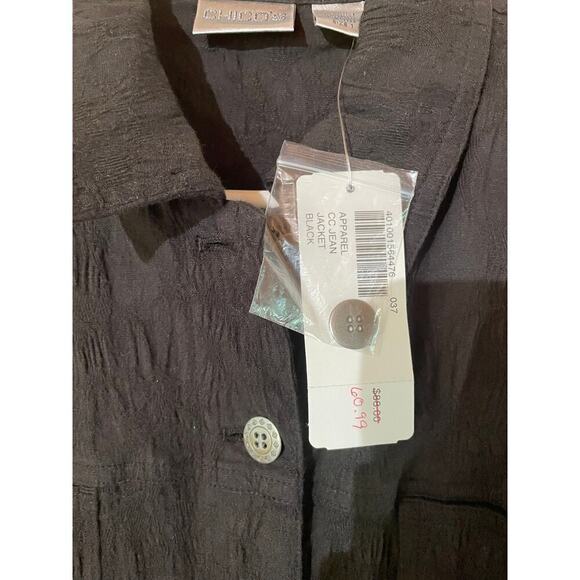 NWT! Chico's women's button down textured shirt blouse. Black. Size 1 - Picture 3 of 4